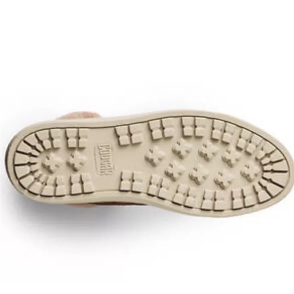 NIB Cougar Dublin Leopard Pint Suede Waterproof Sneaker Ankle Bootie Size 7 - Picture 8 of 9